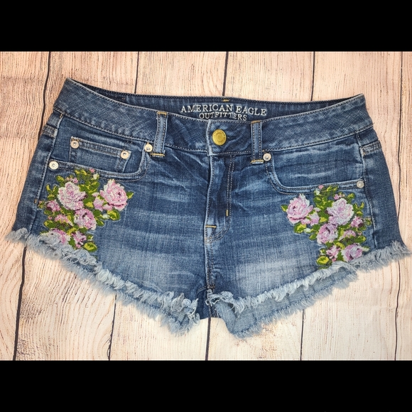 American Eagle Outfitters Pants - American Eagle Outfitters Denim Shorts 4 Stretch